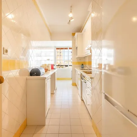 Guestready - Sunny Retreat Near Boca Do Inferno *